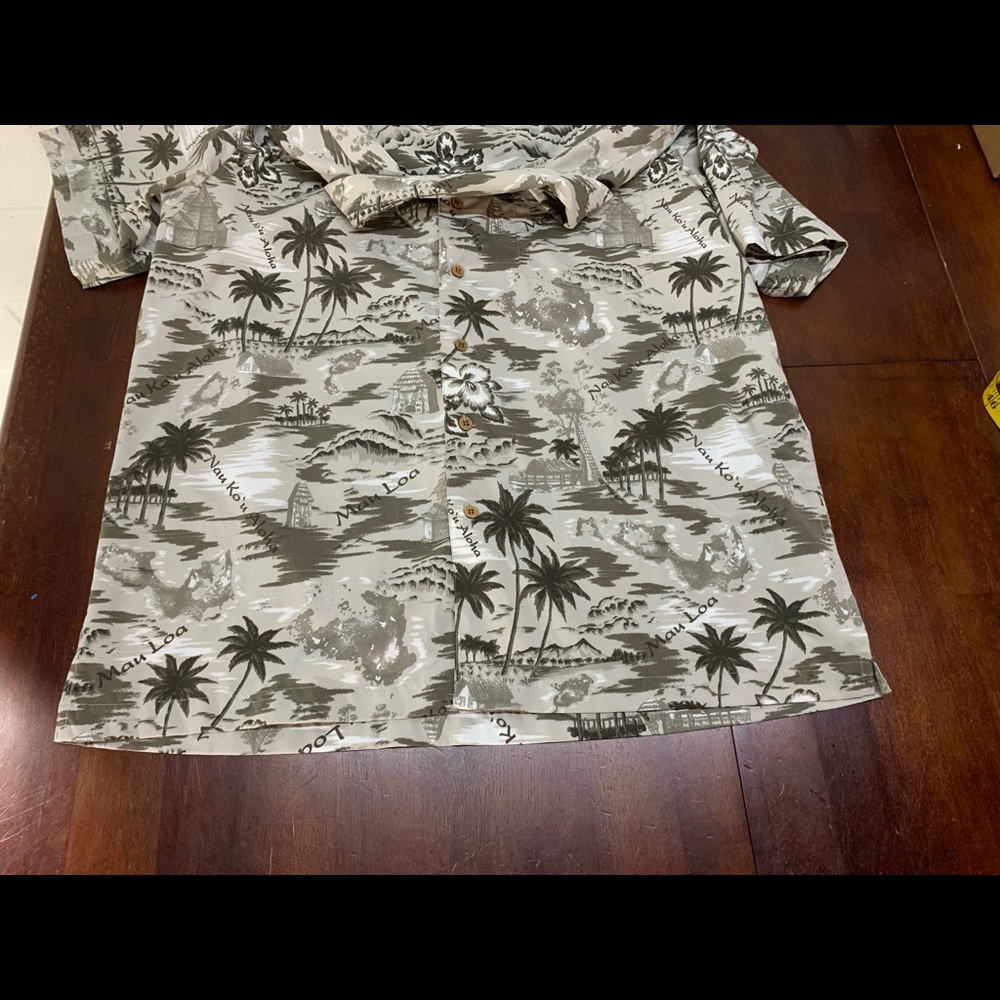 Trader Bay Hawaiian Short Sleeve Button Up Shirt L - image 8
